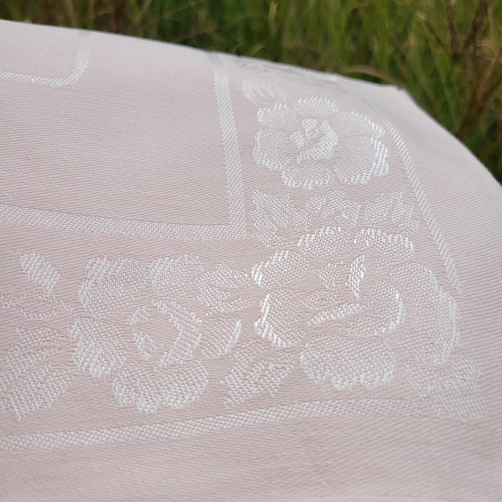 Vintage Pink Trinket ~ Tip Trays & Linen Napkins ~ Mid-Century Era ~ Shabby Chic - Picture 8 of 16